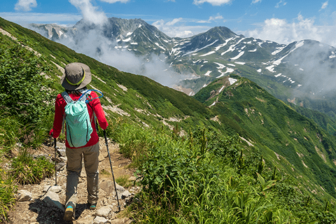 登山や散歩をする時