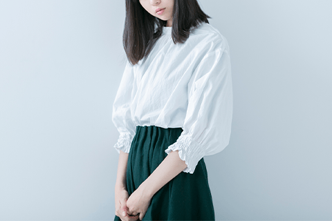 清楚な甘めブラウスコーデイメージ