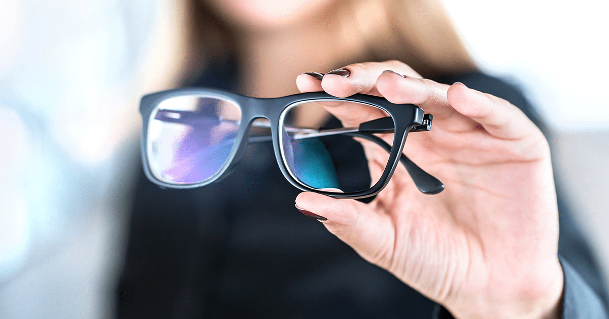 メガネレンズの種類は?選び方のポイントも詳しく解説