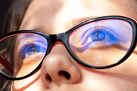 UVカットレンズ